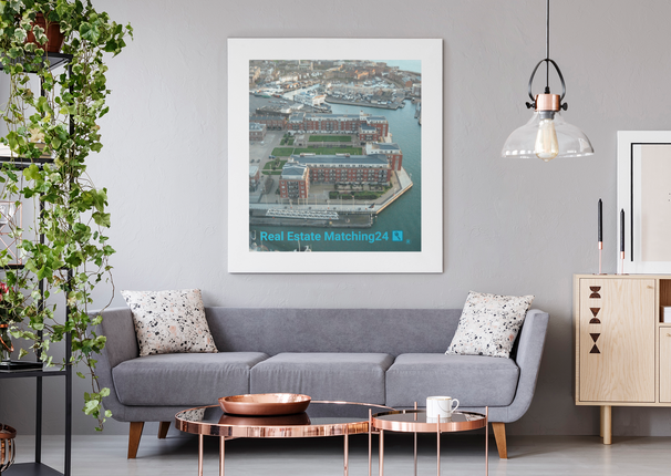 Nice City Poster with hangers with realestatematching24 with key Logo
