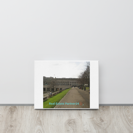 Majestic Palace Canvas with realestatepartner24 with house Logo