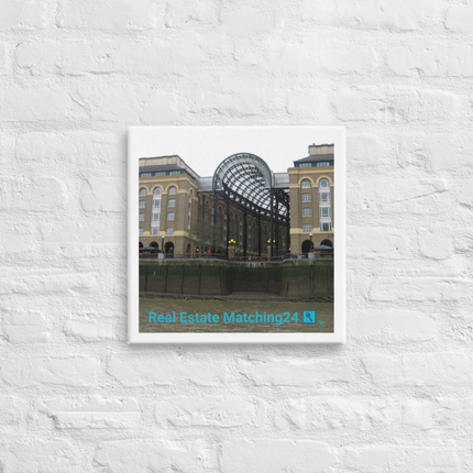 Hay's Galleria Canvas with Real Estate Matching24 Logo
