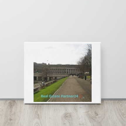 Majestic Palace Canvas with realestatepartner24 with house Logo