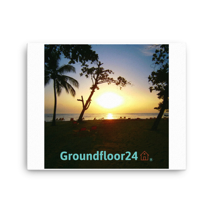 Beautiful Sea View Canvas with Groundfloor24 with House Logo
