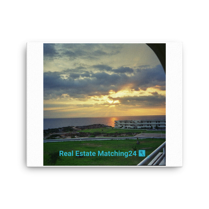 Natural View Canvas with realestatematching24 with key Logo