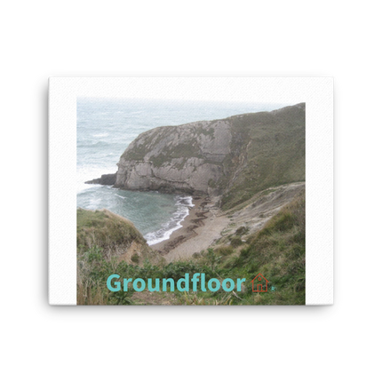 Sea & Hills Canvas with Groundfloor with House Logo