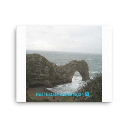 Coastal Escape Canvas with realestatematching24 with key Logo