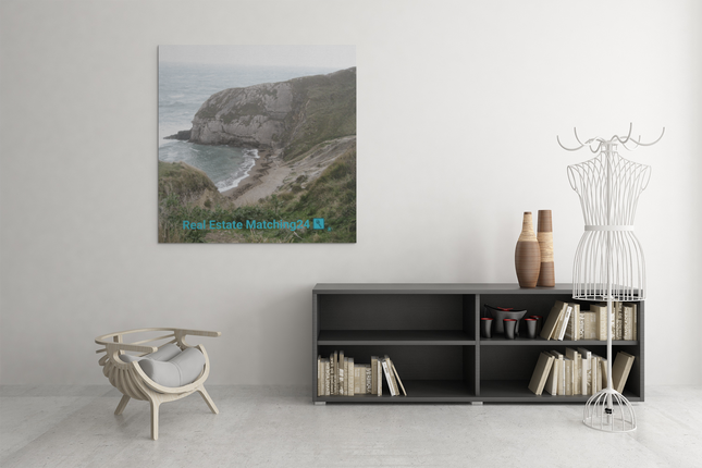 Sea & Hills Canvas with realestatematching24 with key Logo