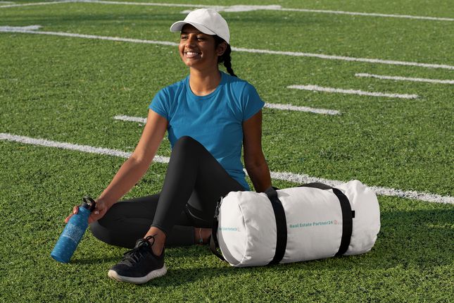 Duffle bag with Real Estate Partner24 Logo