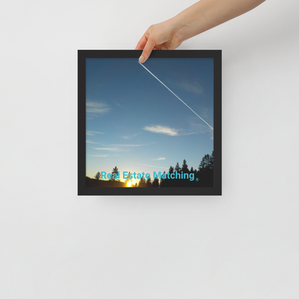 Attractive Sinari Framed poster with realestatematching without key Logo