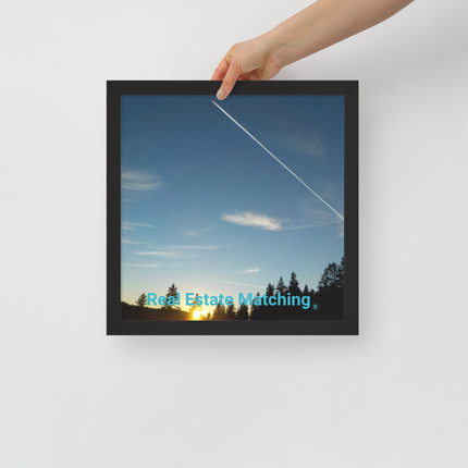 Attractive Sinari Framed poster with realestatematching without key Logo