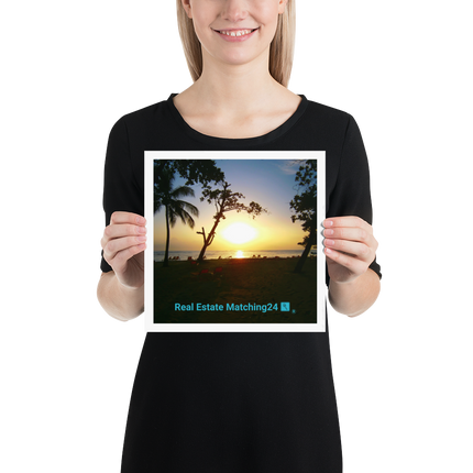 Beutiful Sea View Poster with realestatematching24 with key Logo