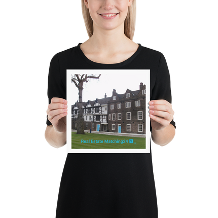 Beutiful Palace Poster with realestatematching24 with key Logo