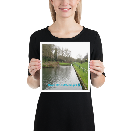 Lakeside Beauty Poster with realestatematching24 with key Logo