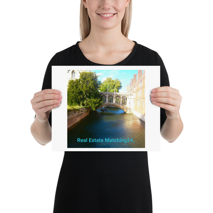 Beutiful Canel Poster with realestatematching24 without key Logo