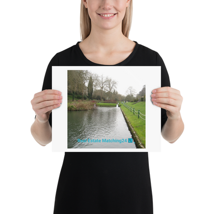 Lakeside Beauty Poster with realestatematching24 with key Logo