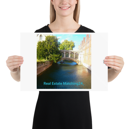Beutiful Canel Poster with realestatematching24 without key Logo