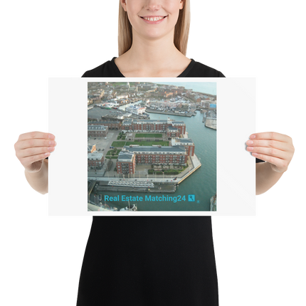 Nice City Poster with realestatematching24 with key Logo