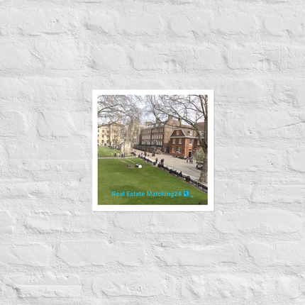 Beutiful Park Poster with realestatematching24 with key Logo