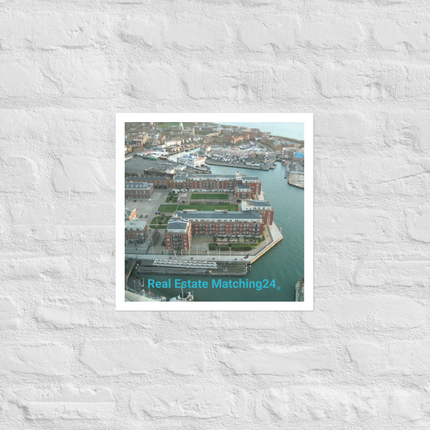 Nice City Poster with realestatematching24 without key Logo