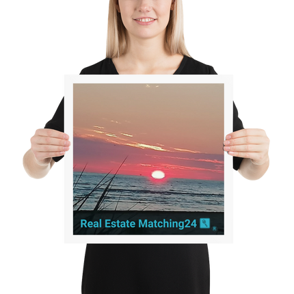 Beutiful Poster with Real Estate Matching24 Logo