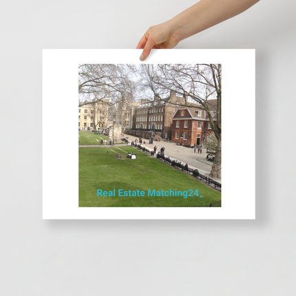 Beutiful Park Poster with realestatematching24 without key Logo