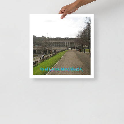 Majestic Palace Poster with realestatematching24 without key Logo