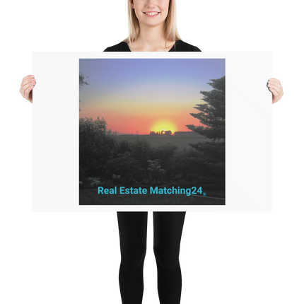 Beutiful Sunset Sinari Poster with realestatematching24 without key Logo