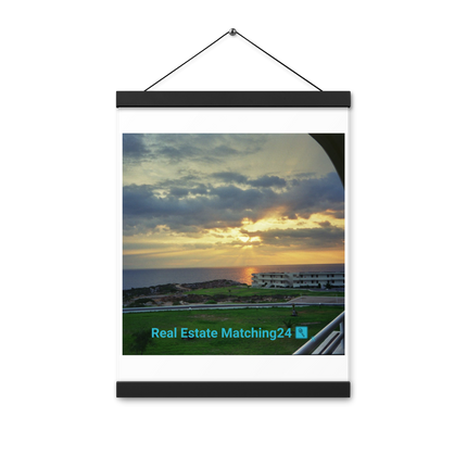Natural View Poster with hangers with realestatematching24 with key Logo
