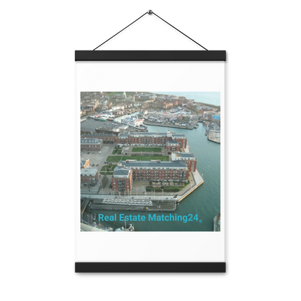 Nice City Poster with hangers with realestatematching24 without key Logo