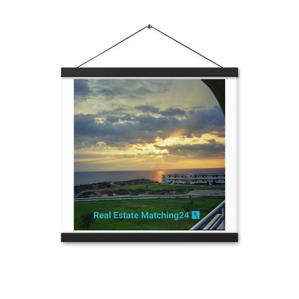 Natural View Poster with hangers with realestatematching24 with key Logo