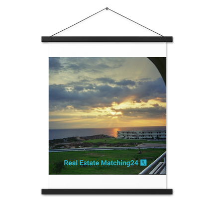 Natural View Poster with hangers with realestatematching24 with key Logo
