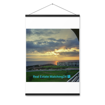 Natural View Poster with hangers with realestatematching24 with key Logo