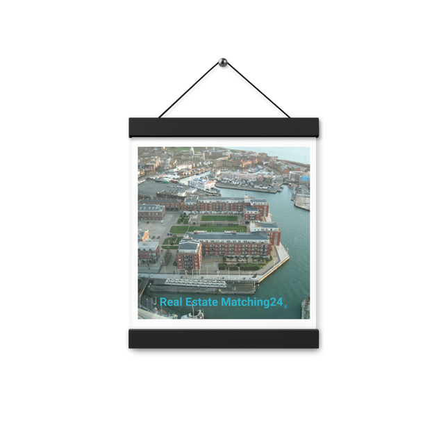 Nice City Poster with hangers with realestatematching24 without key Logo