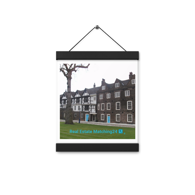 Beautiful Palace Poster with hangers with realestatematching24 with key Logo