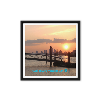 Evening Glow Framed canvas with realestatematching24 with key Logo