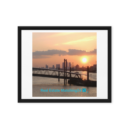 Evening Glow Framed canvas with realestatematching24 with key Logo