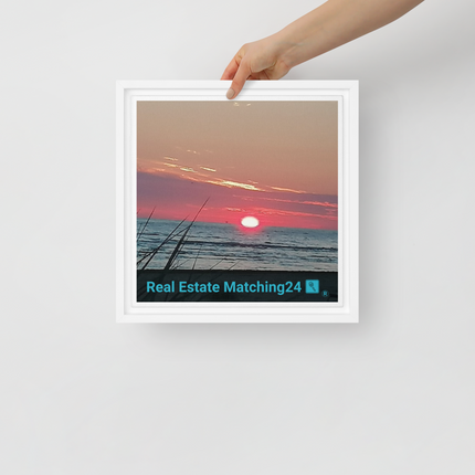 Beutiful Framed canvas with Real Estate Matching24 Logo