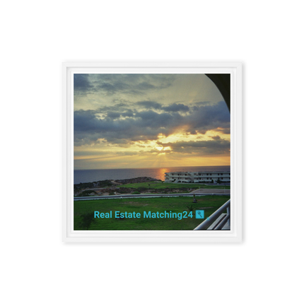 Natural View Framed canvas with realestatematching24 with key Logo