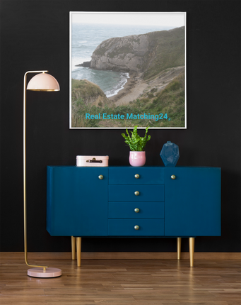 Sea & Hills Canvas with realestatematching24 without key Logo