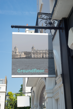 Riverside Beauty Canvas with Groundfloor with House Logo