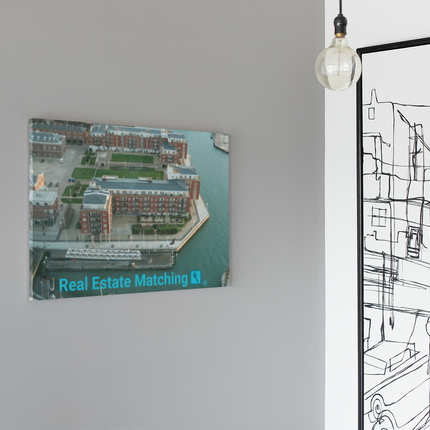 Nice City Canvas with realestatematching with key Logo