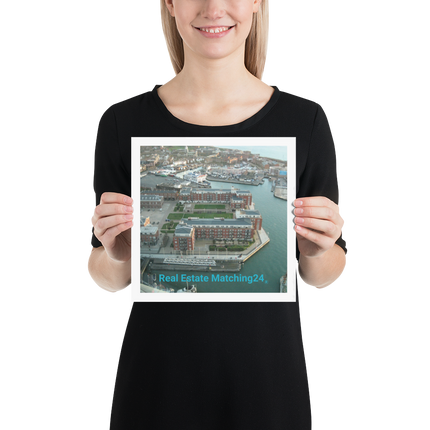 Nice City Photo paper poster with realestatematching24 without key Logo