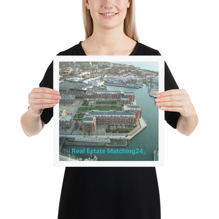 Nice City Photo paper poster with realestatematching24 without key Logo