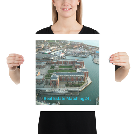 Nice City Photo paper poster with realestatematching24 without key Logo
