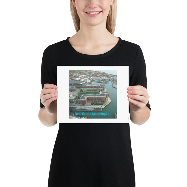 Nice City Photo paper poster with realestatematching24 without key Logo
