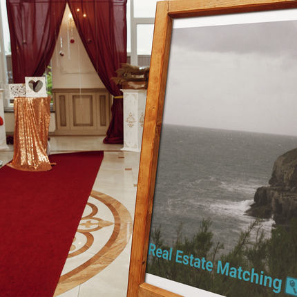Seaside Serenity Thin canvas with realestatematching with key Logo