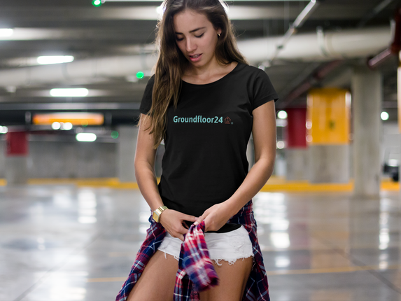 Women’s basic organic t-shirt with Groundfloor24 Logo