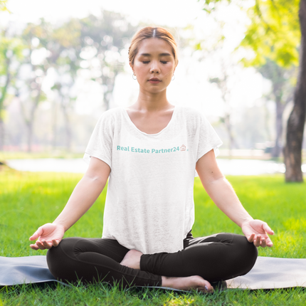 Women's Relaxed T-Shirt with Real Estate Partner24 Logo