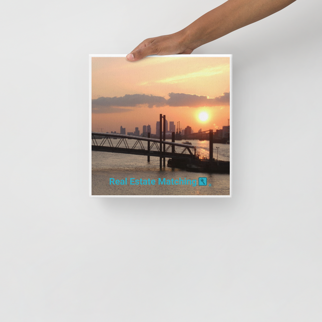 Evening Glow Thin canvas with realestatematching with key Logo