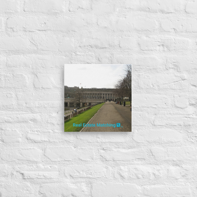 Majestic Palace Thin canvas with realestatematching with key Logo