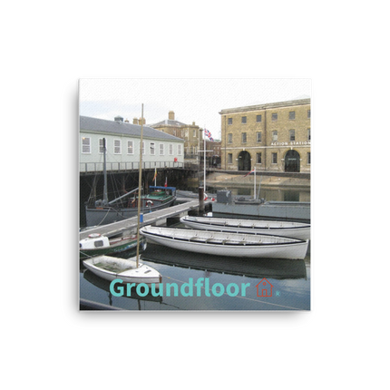 Boat on Water Thin canvas with Groundfloor with House Logo