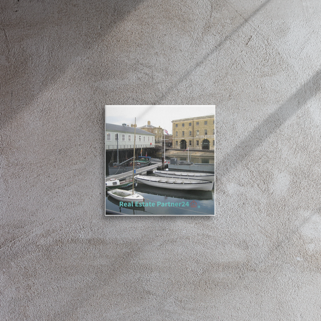 Boat on Water Thin canvas with realestatepartner24 with house Logo